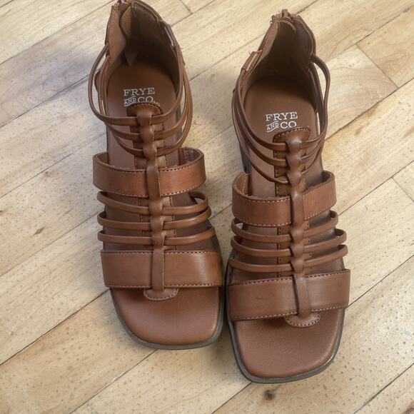 FRYE & CO Womens Strap Evie Sandals Tan EUC size 5.5 M - Picture 4 of 8